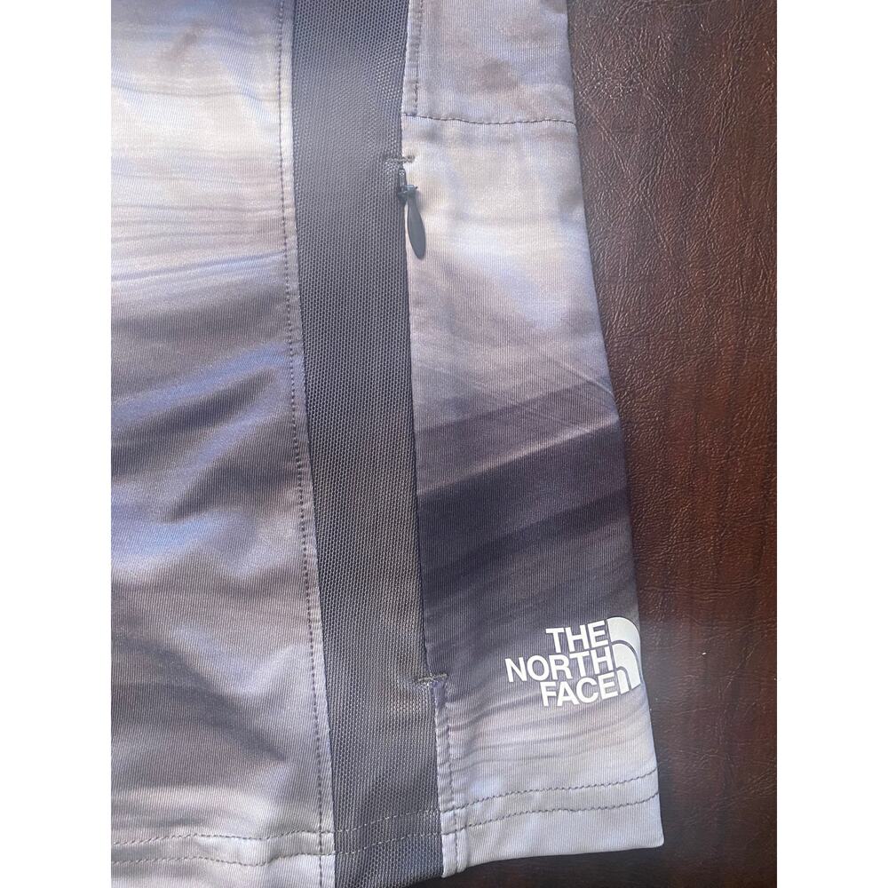 The North Face Rio Tank Top Granite Athletic Built-In Bra Large Pocket UPF 50 - Picture 10 of 13